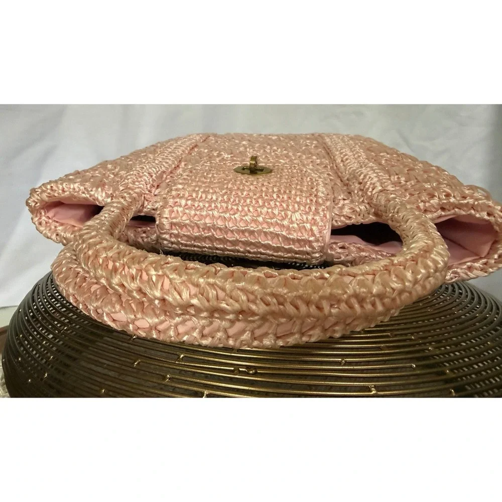 Barbiecore Vintage Pink Straw Handbag Pretty in Pink Made in Japan Turn Lock Bag